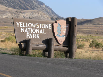 Yellowstone Park - north entrance