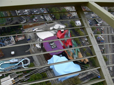 Sci-Fi museum at base of Space Needle 