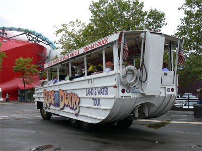 Land & water tour aboard the Duck Mobile 