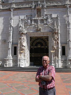 Ronald arrives at the front door