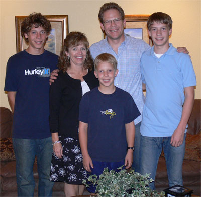 Steve Shwetz and his wonderful family had us over to their home in Glendora. Steve is the TTB announcer. His wife home schools the children. 