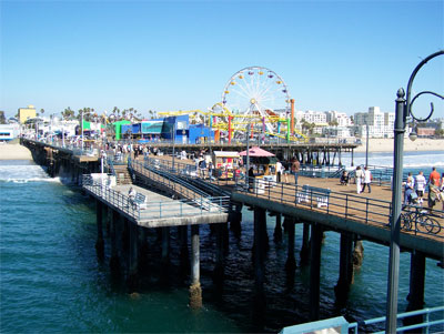 Looking towards shore from the resturant at the end of Santa Monica pier 