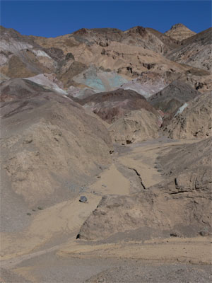 Coloured hills in the Artist Palette scenic drive area 